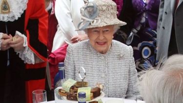 ¿Cuál fue el curioso plato que comía la reina Isabel II todos los días?