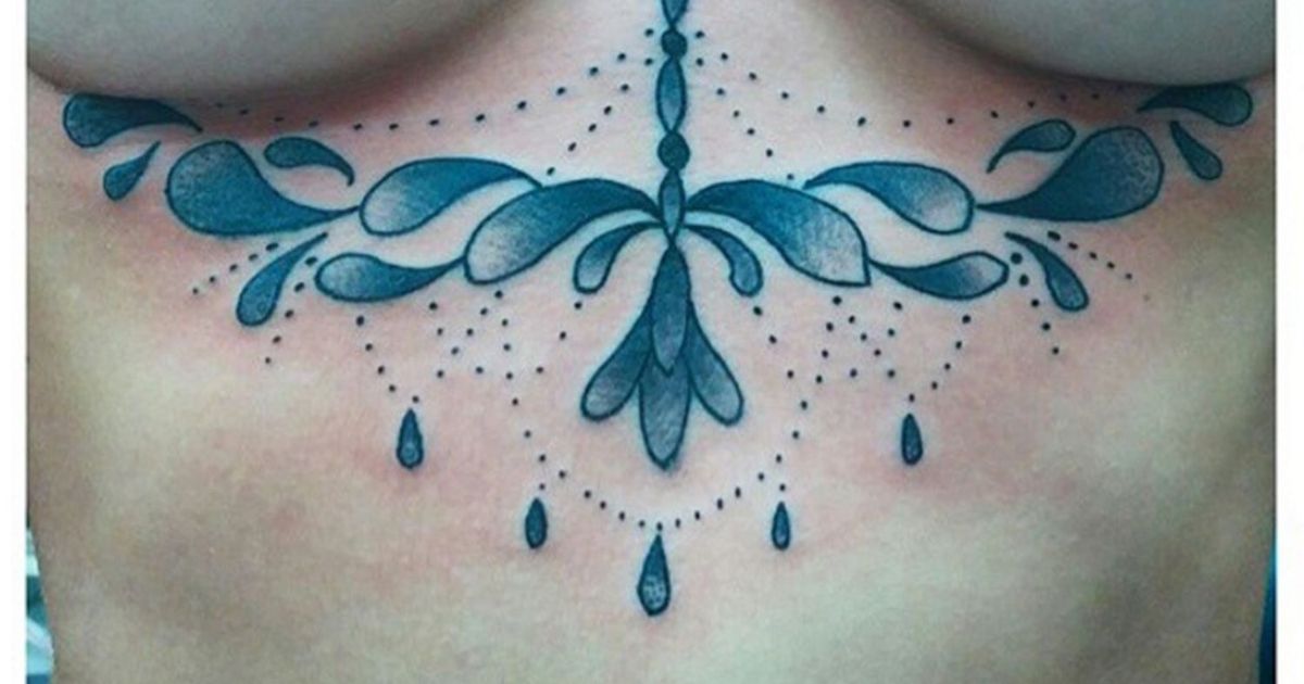 10 tatuajes en el pecho que no vas a poder dejar de mirar