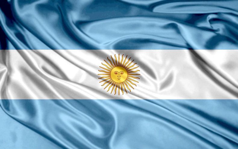acero Dentro Montón de Revelaron cómo era la primera bandera Argentina y es muy distinta a la  actual